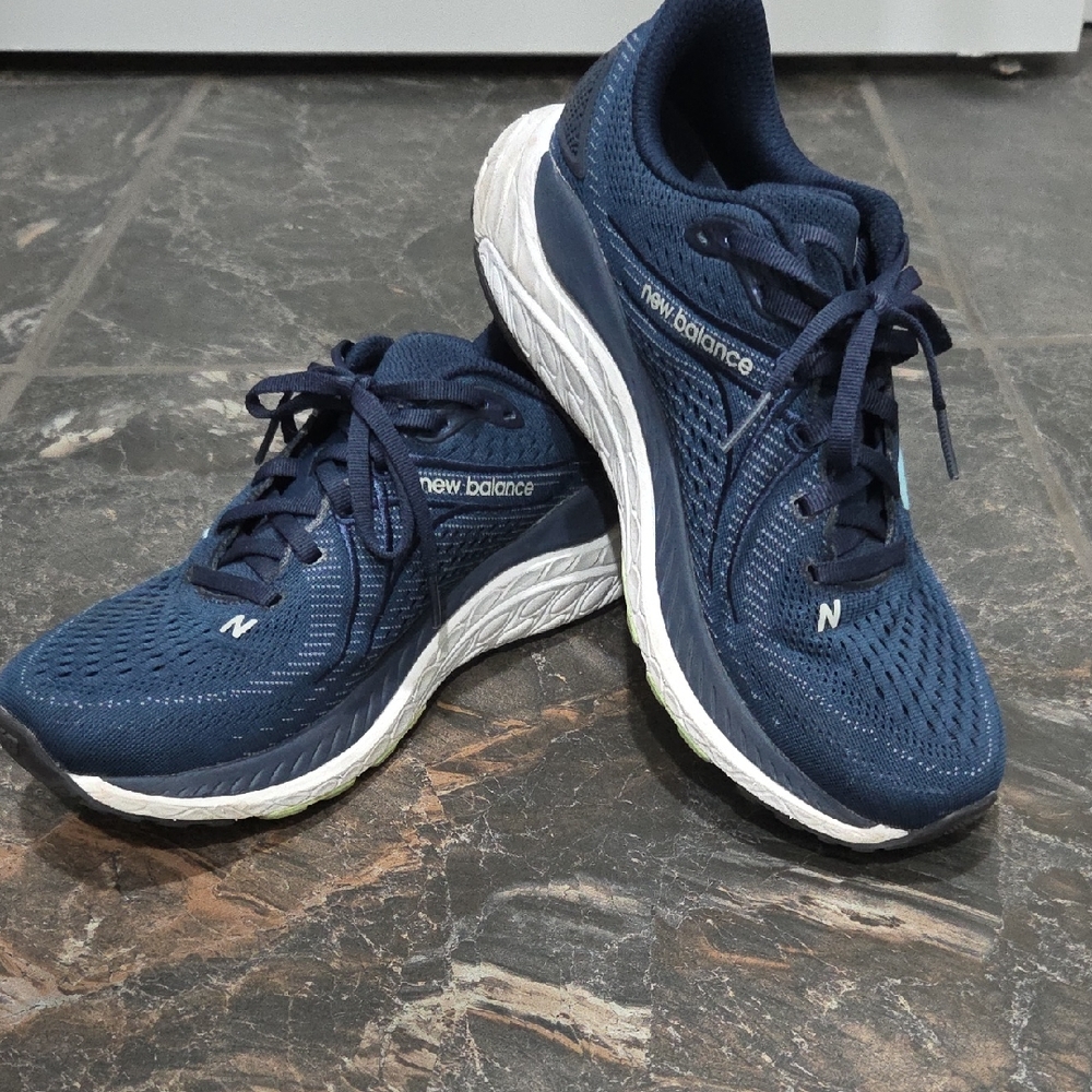 New Balance Deep Blue Athletic Sneakers 860 FRESH FOAM